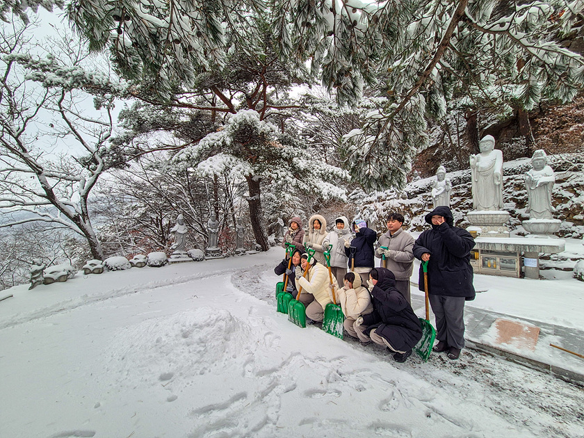 be351b81cceaa682d370ef2de9eb564d_1768969988_6082.jpg be351b81cceaa682d370ef2de9eb564d_1768969988_6082.jpg